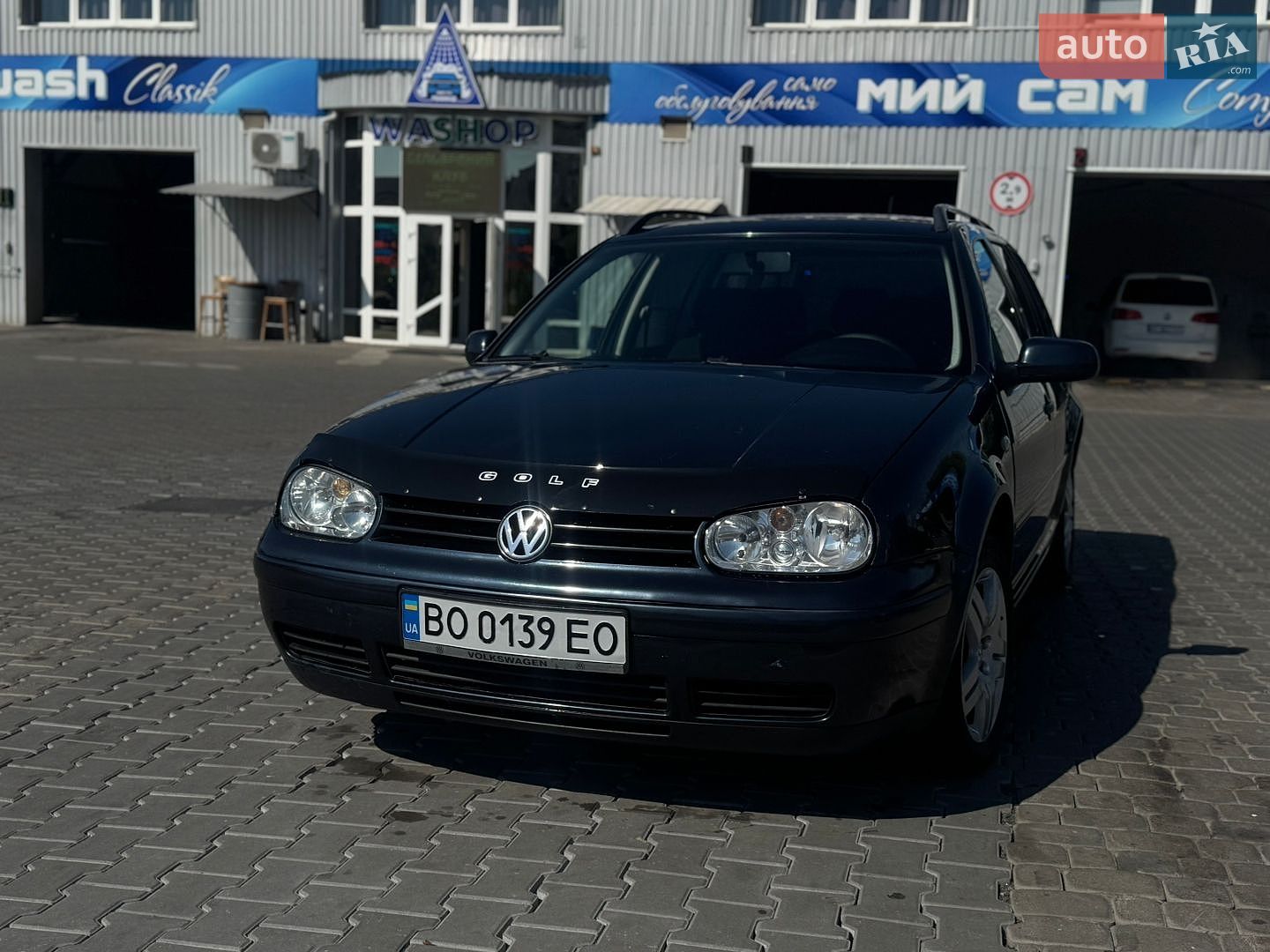 Volkswagen Golf 2004 VIN WVWZZZ1JZ5W012617 фото оголошення 2 з 24