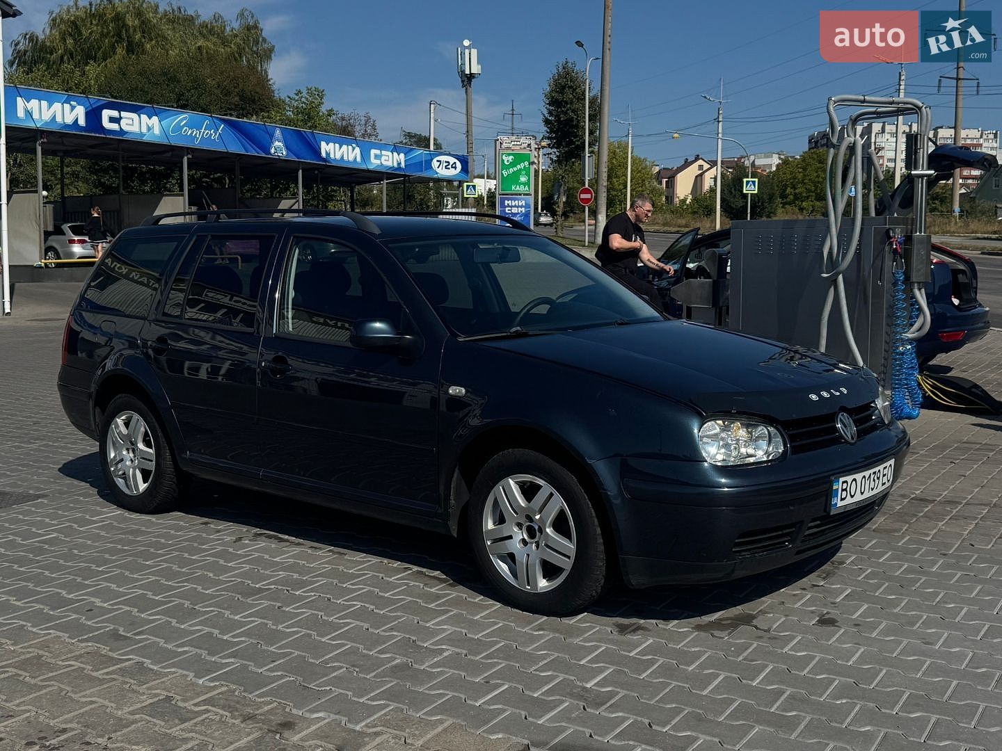 Volkswagen Golf 2004 VIN WVWZZZ1JZ5W012617 фото оголошення 4 з 24