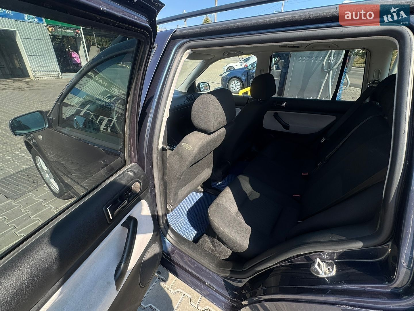 Volkswagen Golf 2004 VIN WVWZZZ1JZ5W012617 фото оголошення 15 з 24
