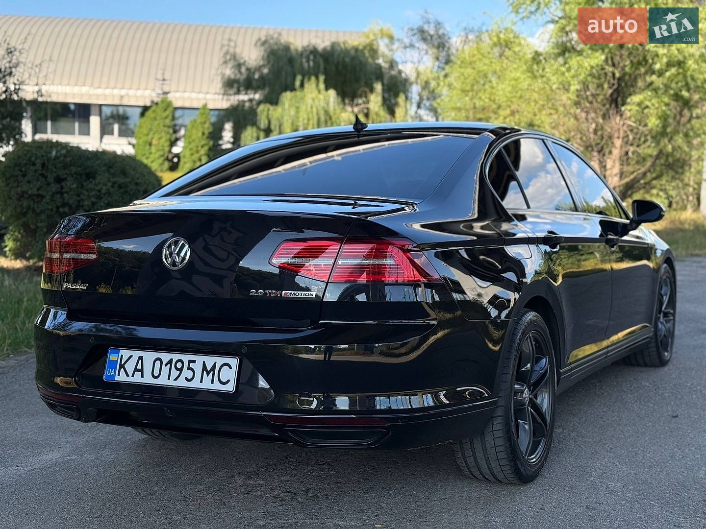 Volkswagen Passat 2015 VIN WVWZZZ3CZGE067694 фото оголошення 7 з 36