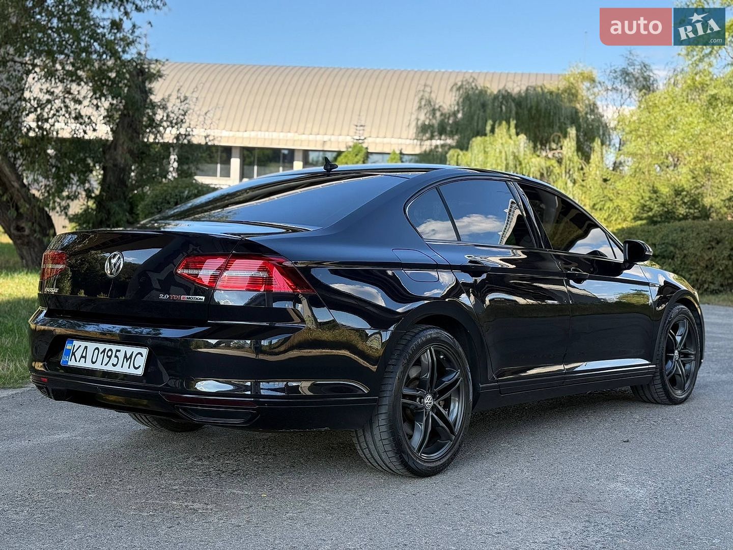 Volkswagen Passat 2015 VIN WVWZZZ3CZGE067694 фото оголошення 8 з 36