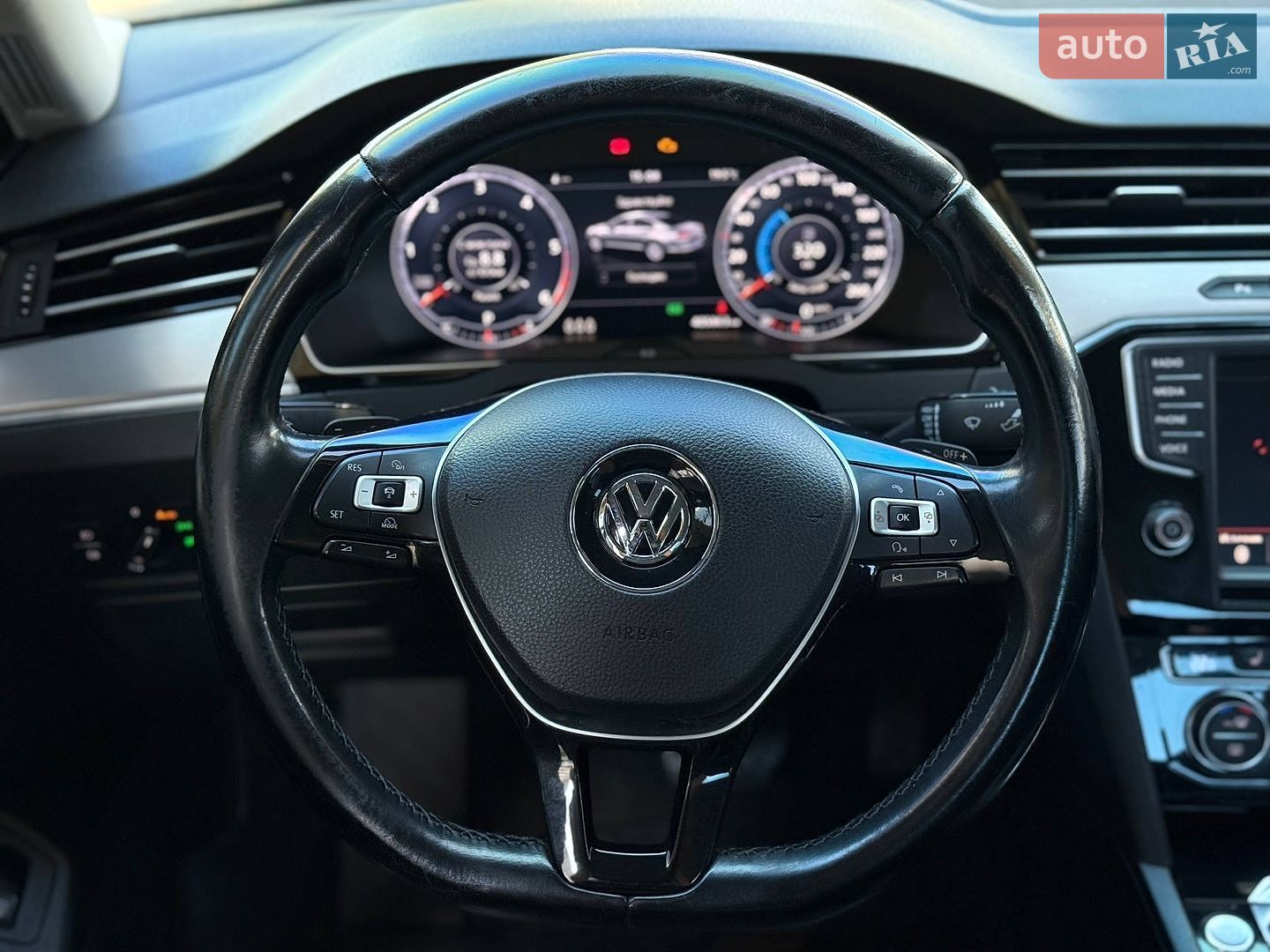 Volkswagen Passat 2015 VIN WVWZZZ3CZGE067694 фото оголошення 24 з 36