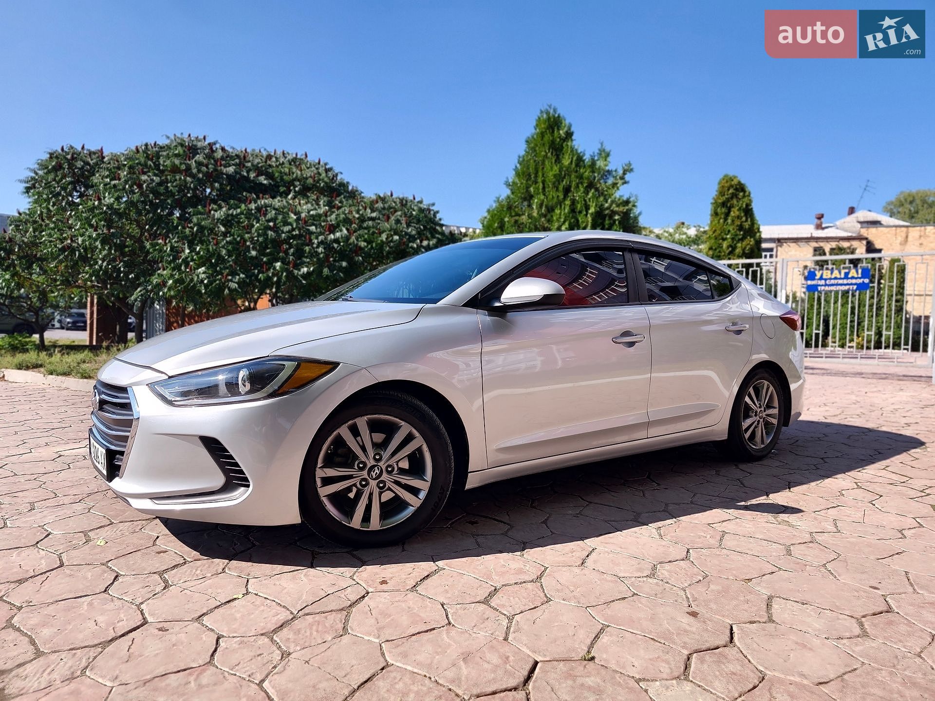 Hyundai Elantra 2016 VIN 5NPD84LF1HH034450 фото оголошення 2 з 16