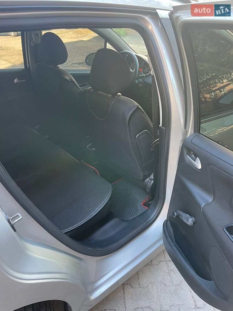 Peugeot 207 2007 VIN VF3WE8FSC34125536 фото оголошення 4 з 14