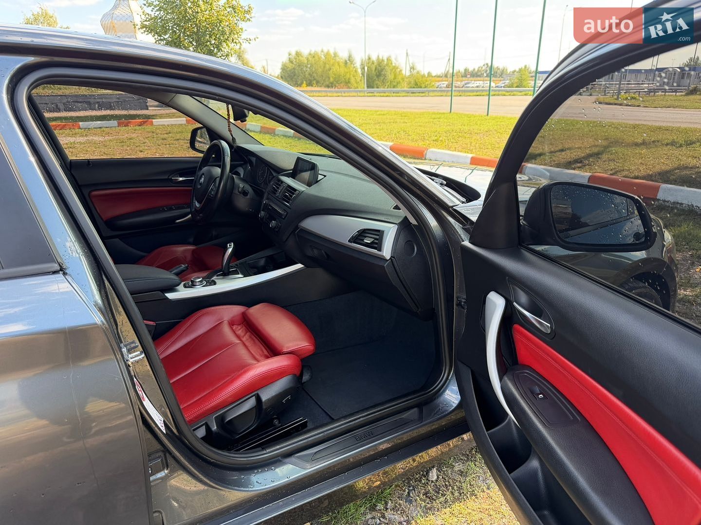 BMW 1 Series 2012 VIN WBA1C71000J041884 фото оголошення 7 з 25