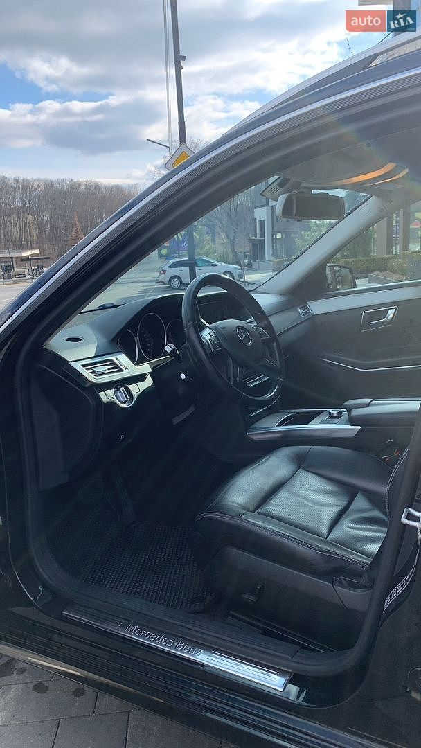 Mercedes-Benz E-Class 2016 VIN WDD2122061B330447 фото оголошення 11 з 12