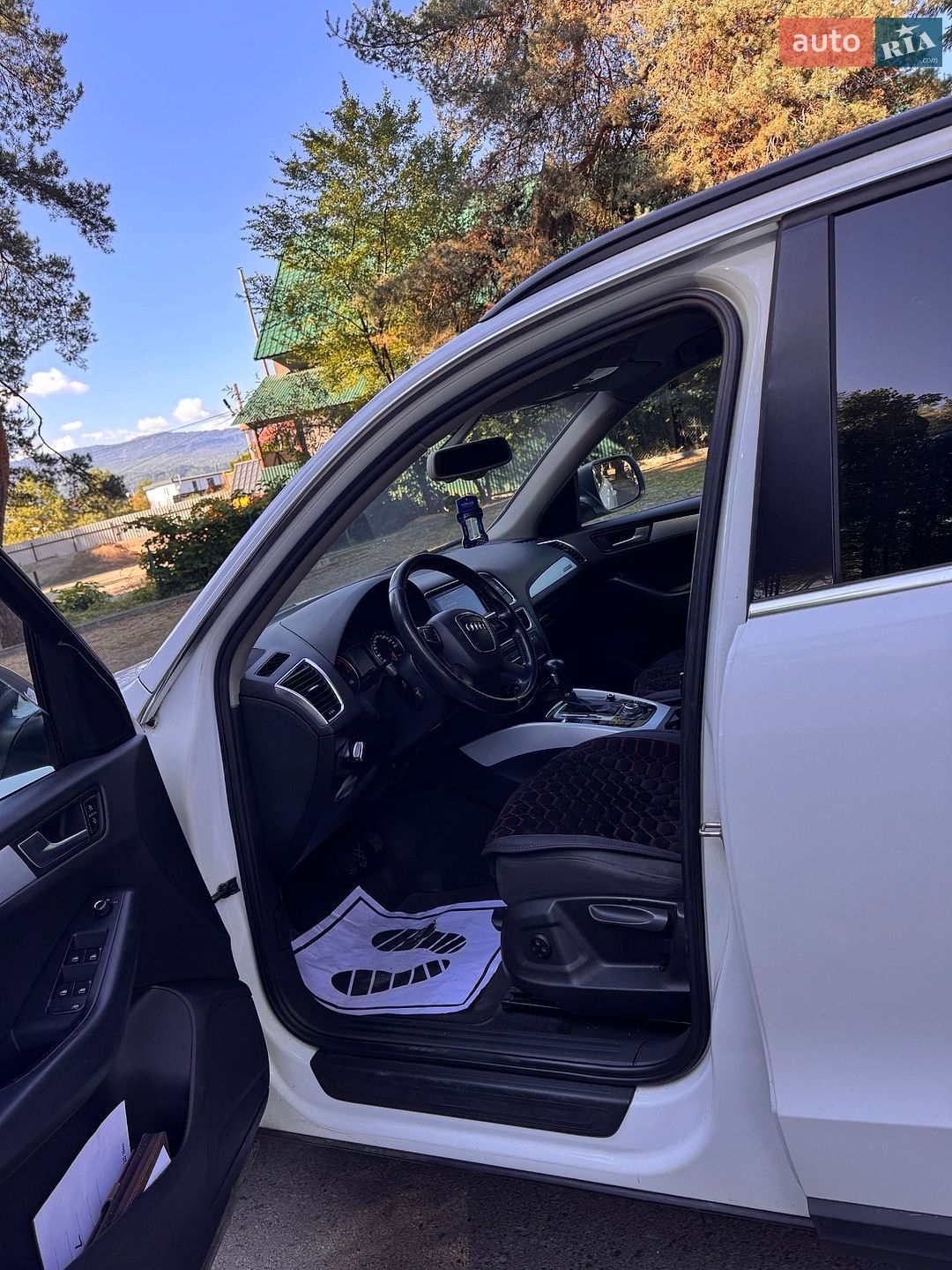 Audi Q5 2010 VIN WAUZZZ8R4BA040595 фото оголошення 7 з 19