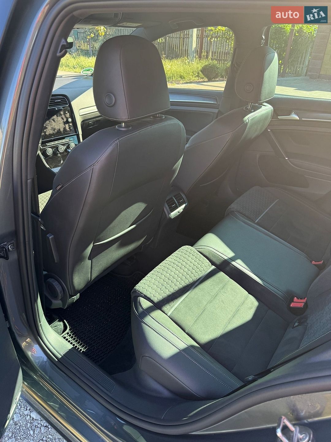 Volkswagen Golf 2017 VIN WVWZZZAUZJP535161 фото оголошення 18 з 22
