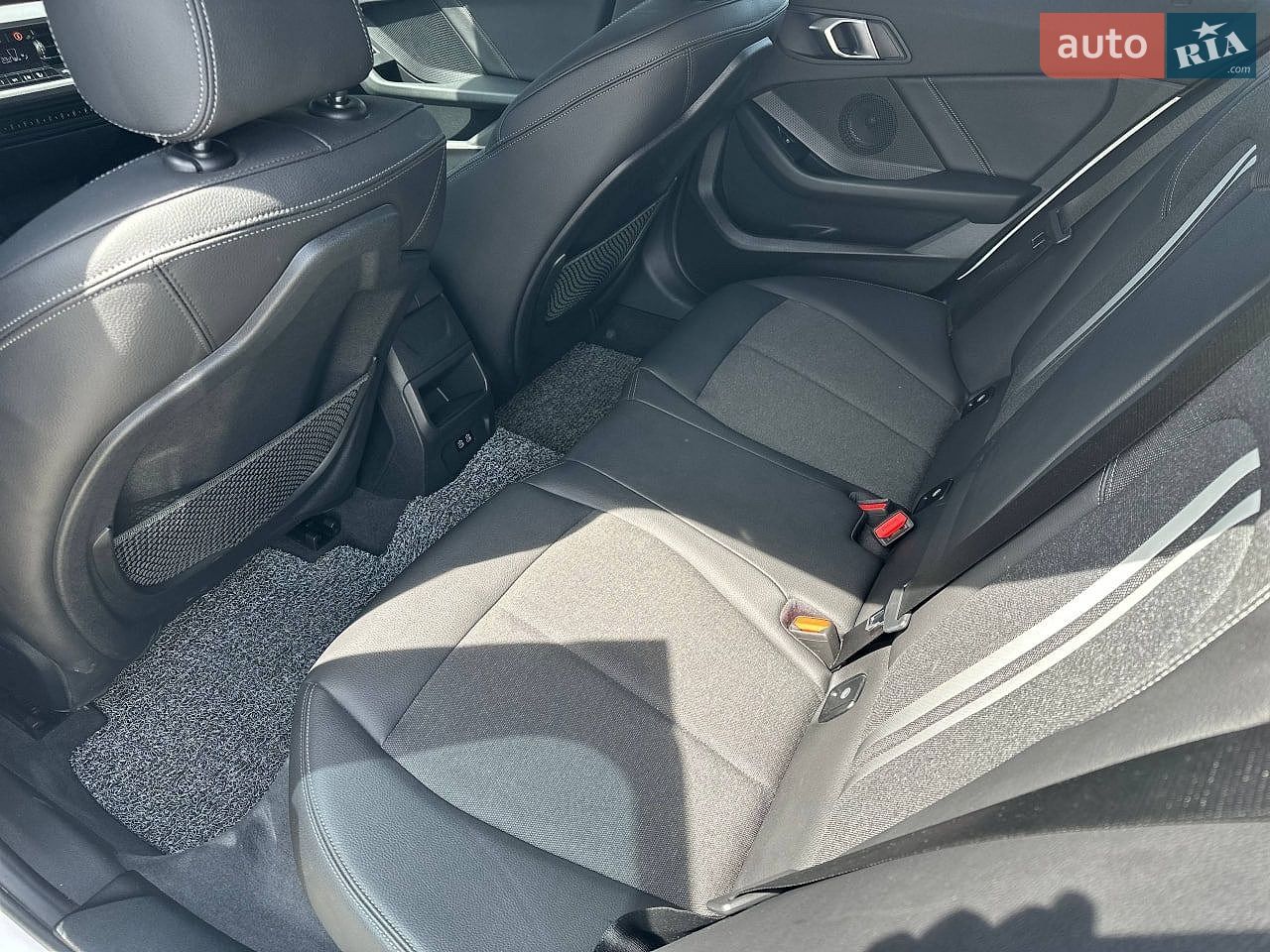 BMW 1 Series 2020 VIN WBA7M9101M7G95138 фото оголошення 19 з 24