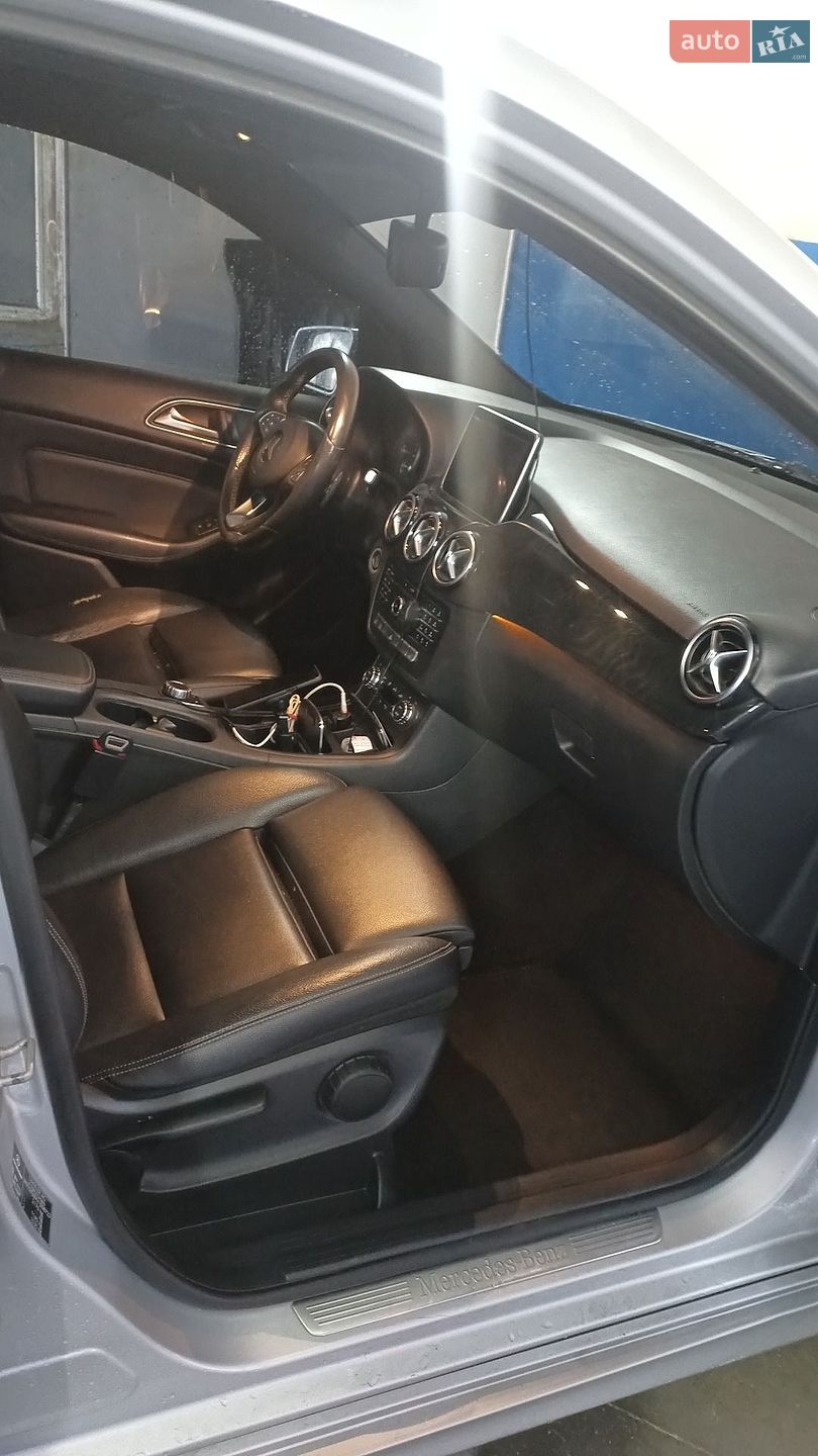 Mercedes-Benz B Class 2015 VIN WDD2428901J008723 фото оголошення 15 з 31
