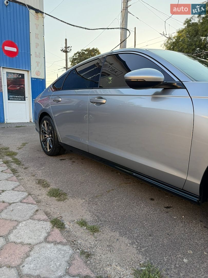 Honda Accord 2024 VIN 1HGCY2F67RA097879 фото оголошення 10 з 59