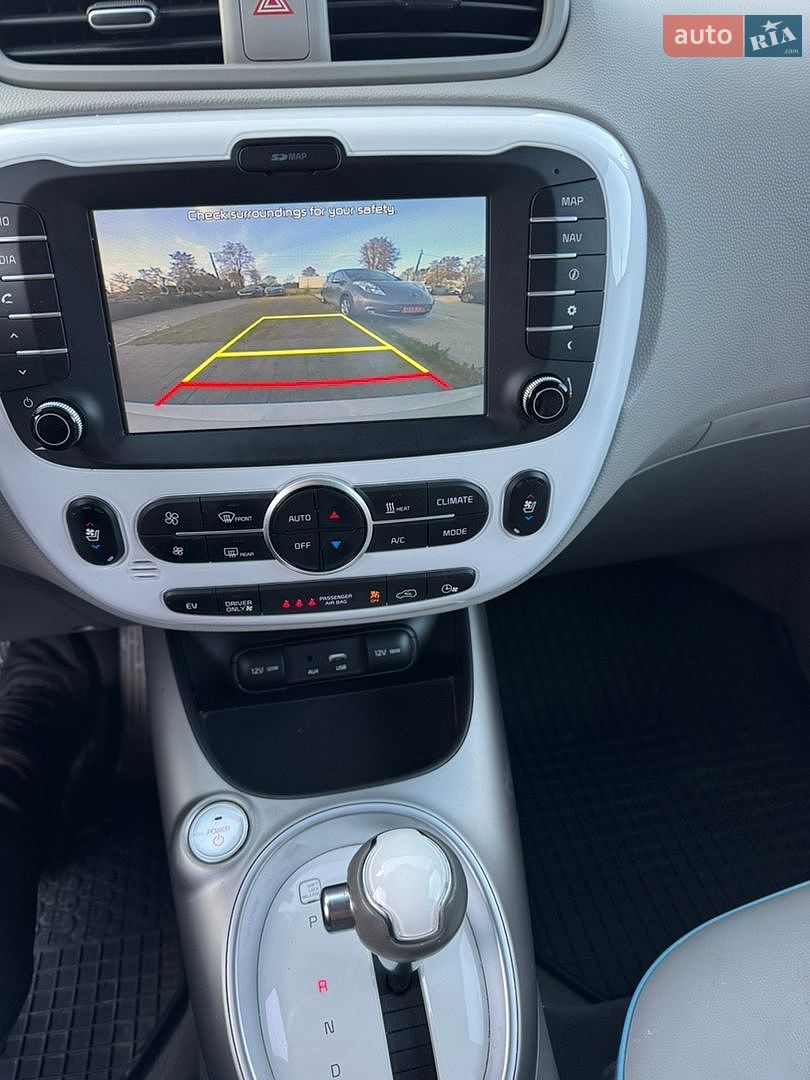 Kia Soul 2017 VIN KNAJX81EFJ7024714 фото оголошення 14 з 24