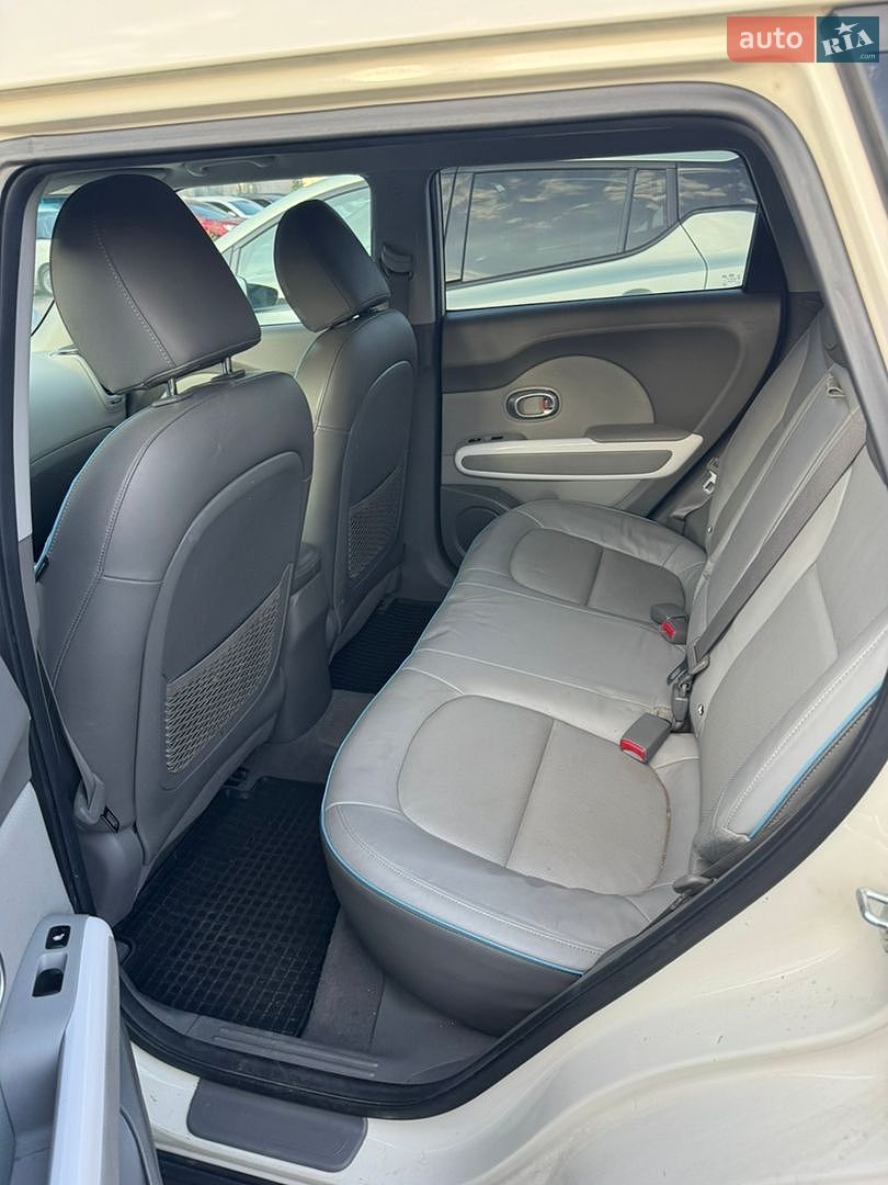 Kia Soul 2017 VIN KNAJX81EFJ7024714 фото оголошення 23 з 24
