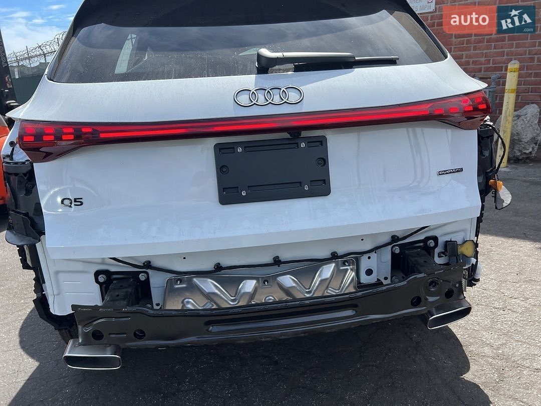 Audi Q5 2025 VIN WA12AAGU7S2023944 фото оголошення 104 з 110