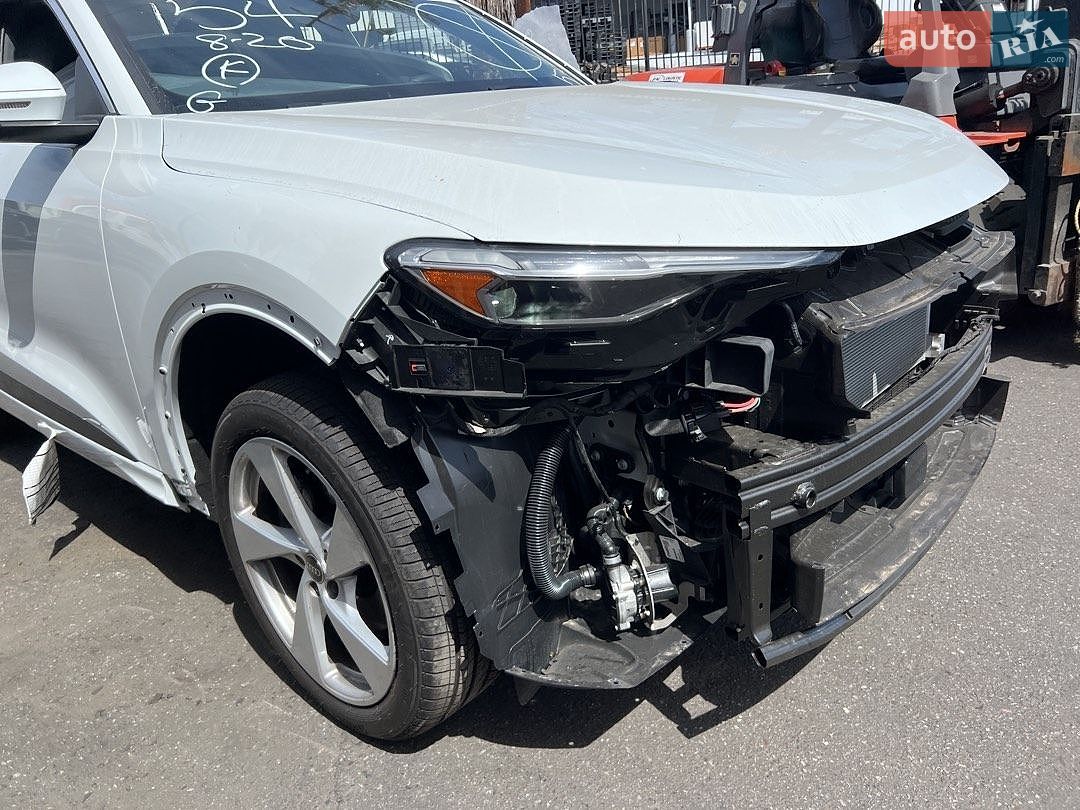 Audi Q5 2025 VIN WA12AAGU7S2023944 фото оголошення 106 з 110
