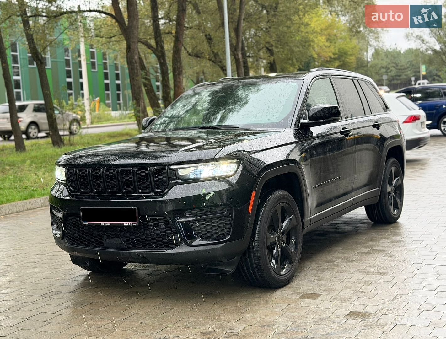 Jeep Grand Cherokee 2024 VIN 1C4RJHAG4RC223376 фото оголошення 12 з 19