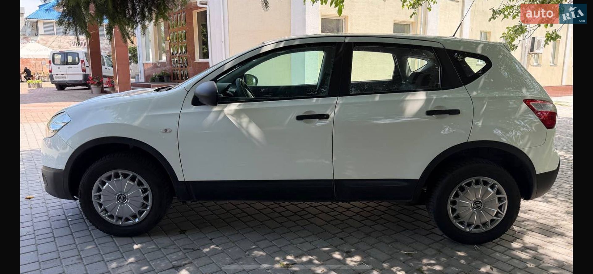 Nissan Qashqai 2012 VIN SJNFCAJ10U2539142 фото оголошення 4 з 18