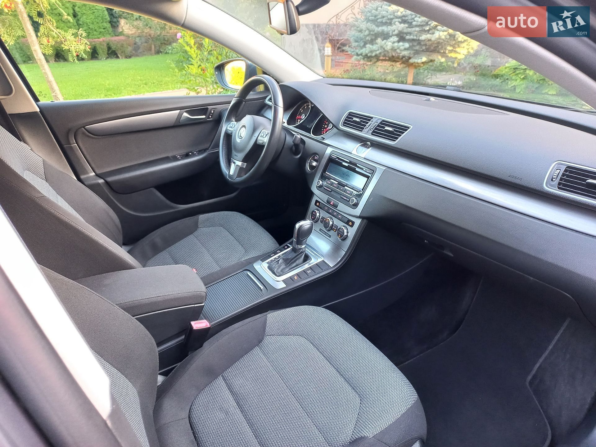 Volkswagen Passat 2012 VIN WVWZZZ3CZCE104904 фото оголошення 34 з 47
