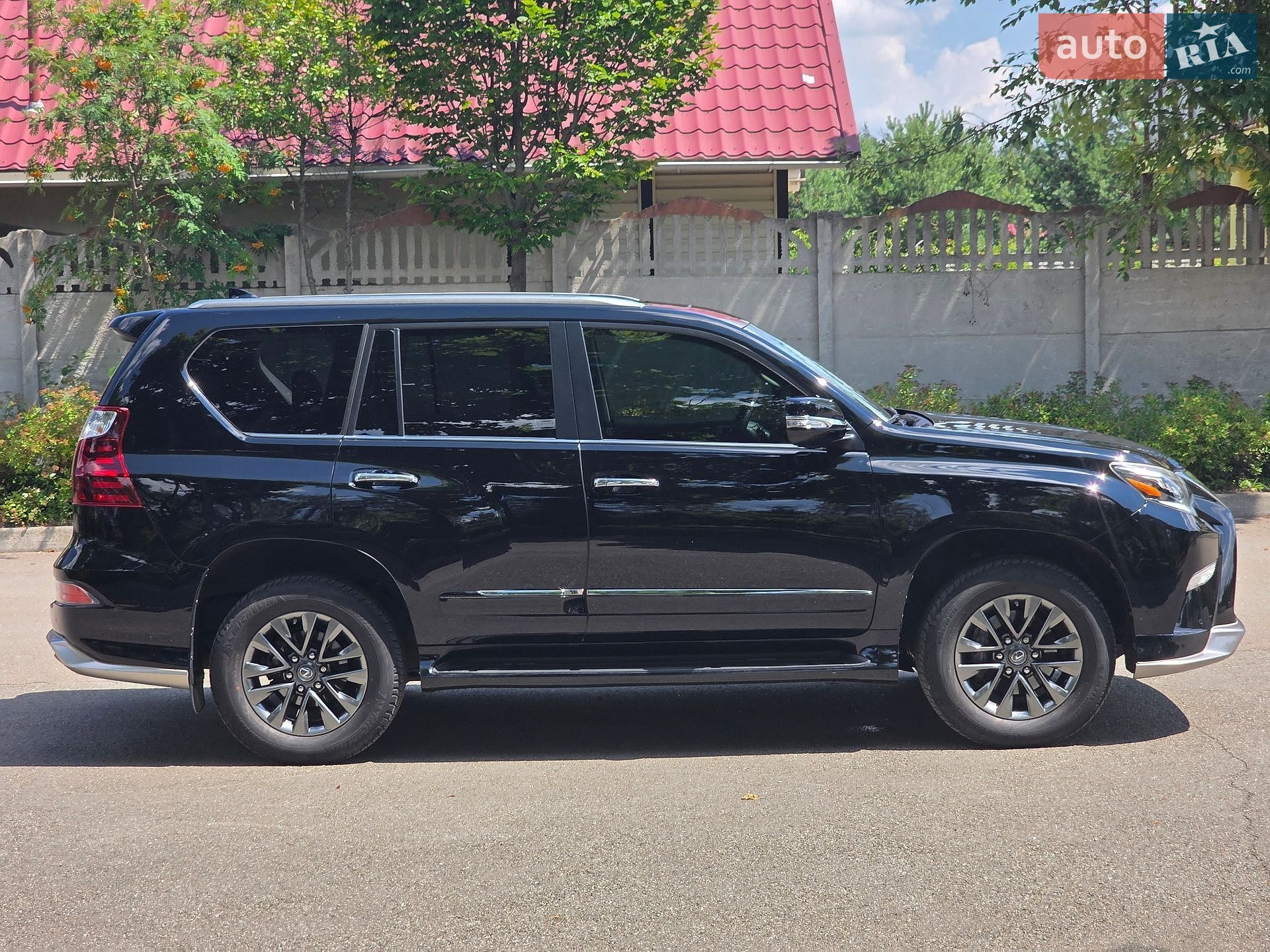 Lexus GX 2019 VIN JTJBM7FX9K5234926 фото оголошення 2 з 54