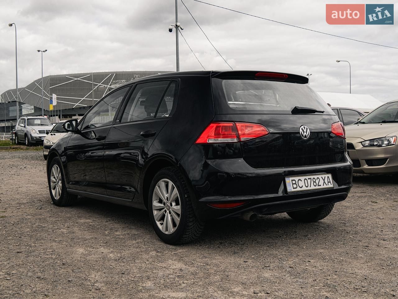 Volkswagen Golf 2016 VIN WVWZZZAUZGW250389 фото оголошення 2 з 18
