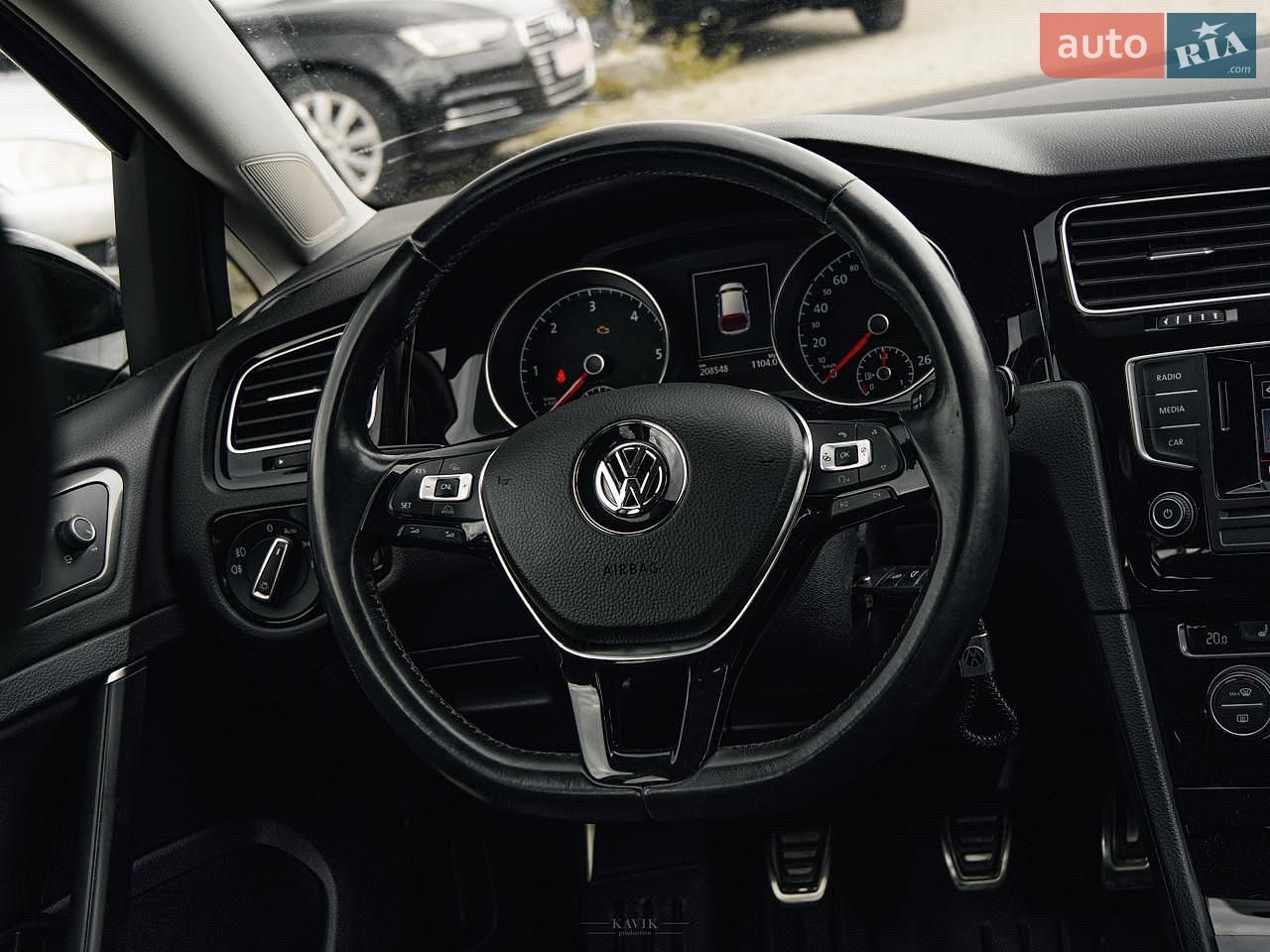 Volkswagen Golf 2016 VIN WVWZZZAUZGW250389 фото оголошення 4 з 18