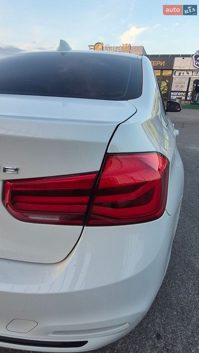 BMW 3 Series 2018 VIN WBA8E1C55JA177931 фото оголошення 18 з 24