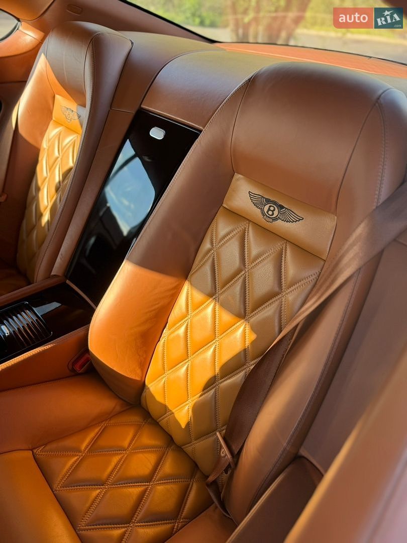 Bentley Continental GT 2005 VIN SCBCE63W05C026642 фото оголошення 15 з 20