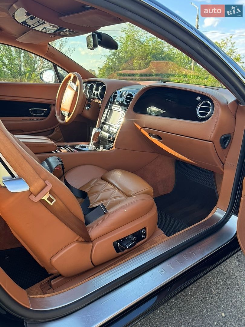 Bentley Continental GT 2005 VIN SCBCE63W05C026642 фото оголошення 19 з 20
