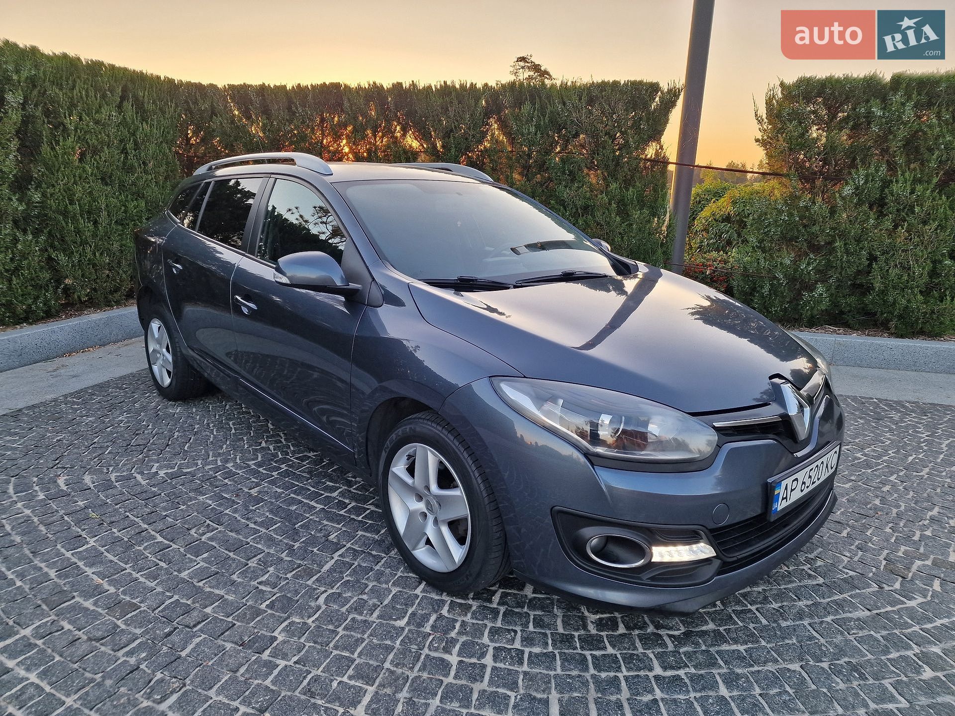 Renault Megane 2015 VIN VF1KZ890H54039017 фото оголошення 11 з 42