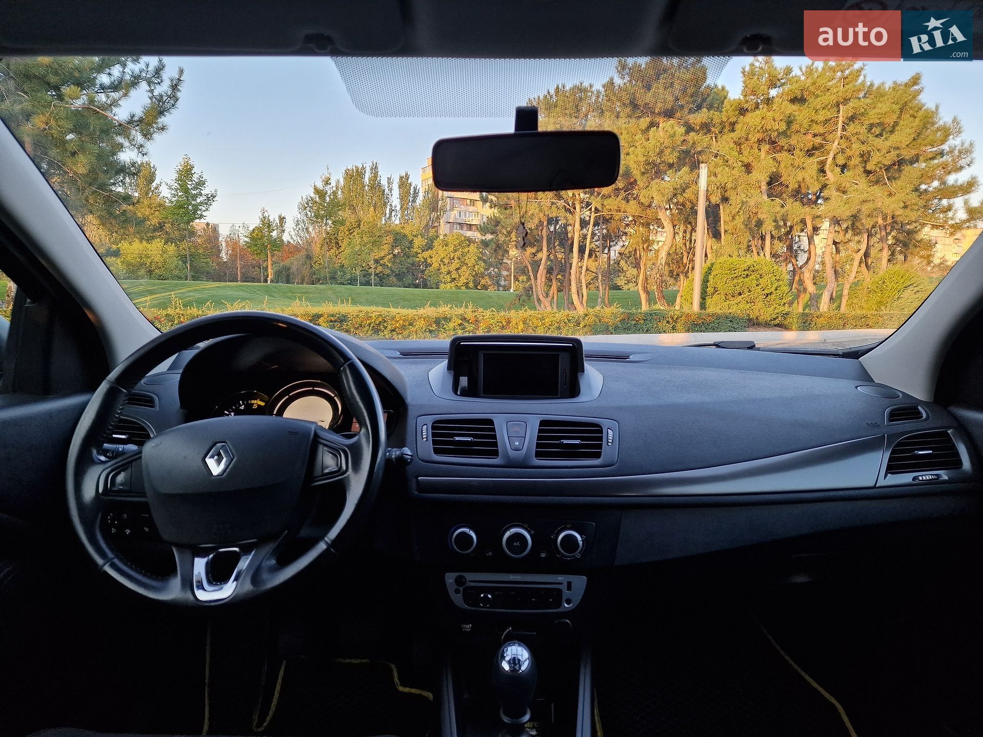 Renault Megane 2015 VIN VF1KZ890H54039017 фото оголошення 31 з 42