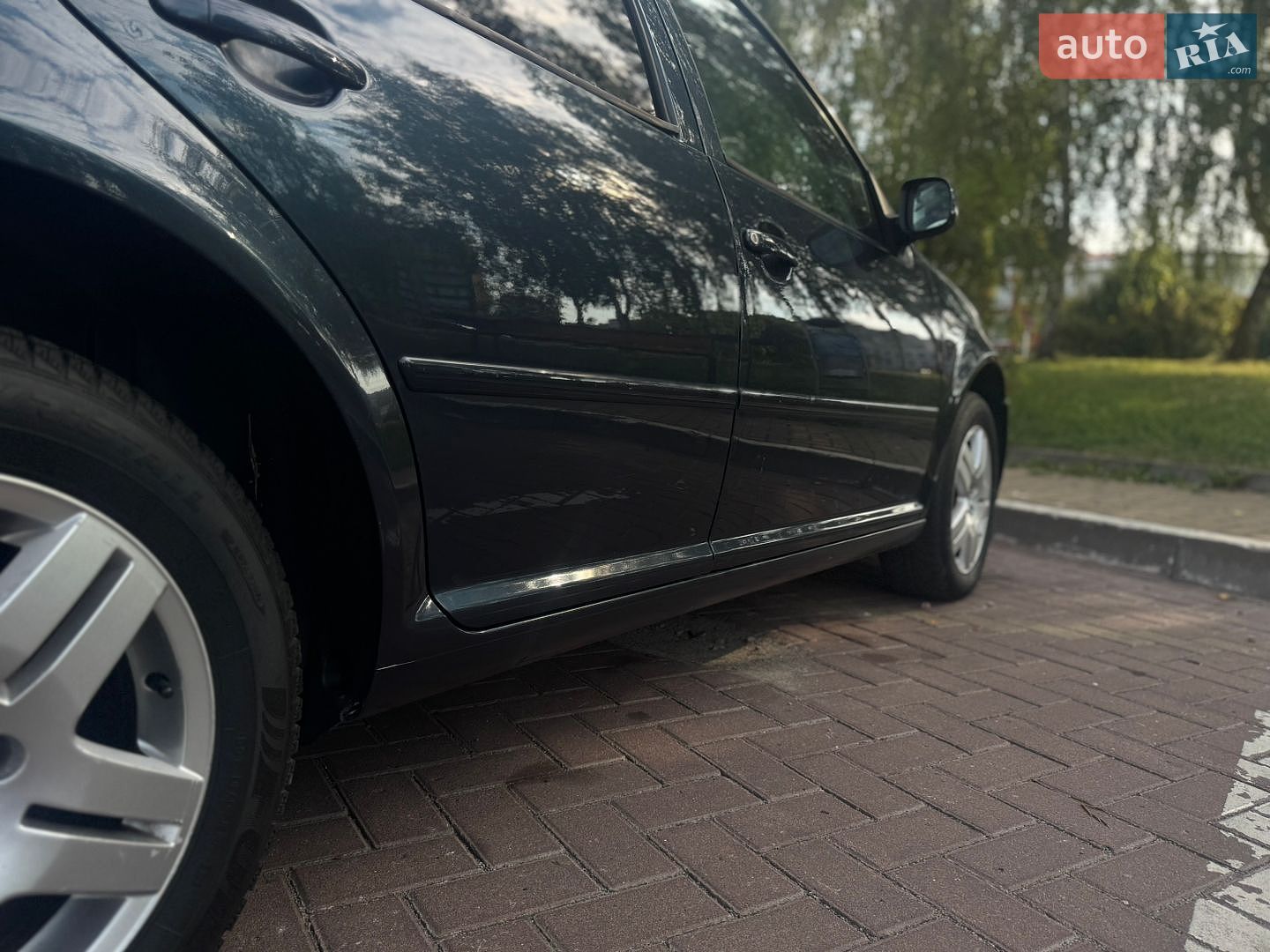 Volkswagen Golf 2004 VIN WVWZZZ1JZ5W012617 фото оголошення 5 з 22