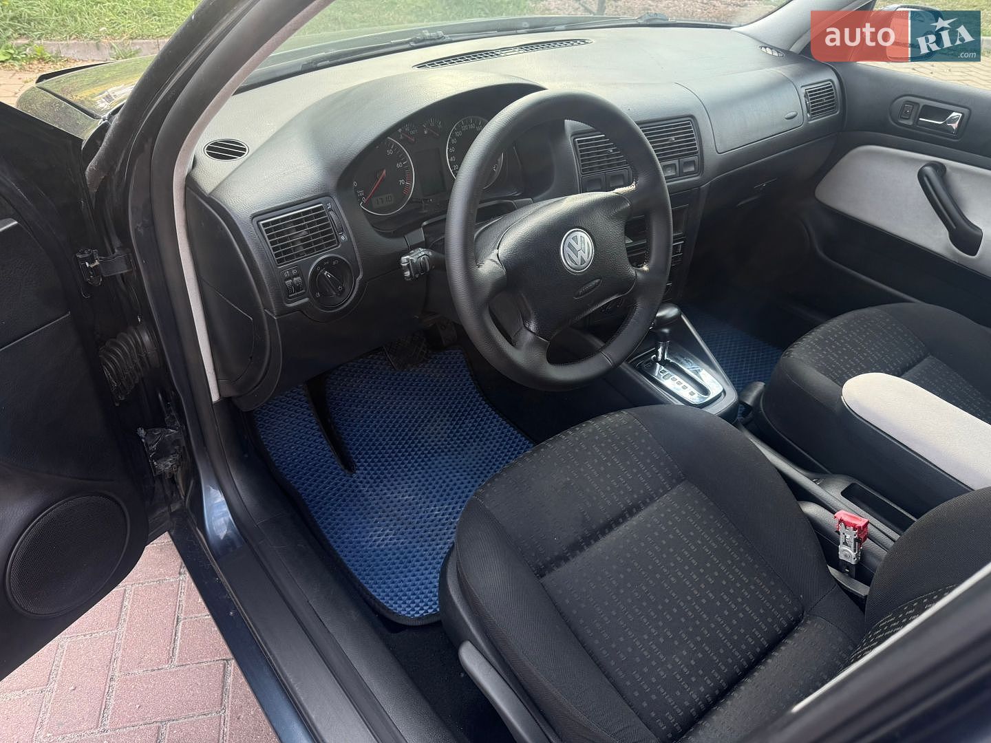Volkswagen Golf 2004 VIN WVWZZZ1JZ5W012617 фото оголошення 7 з 22