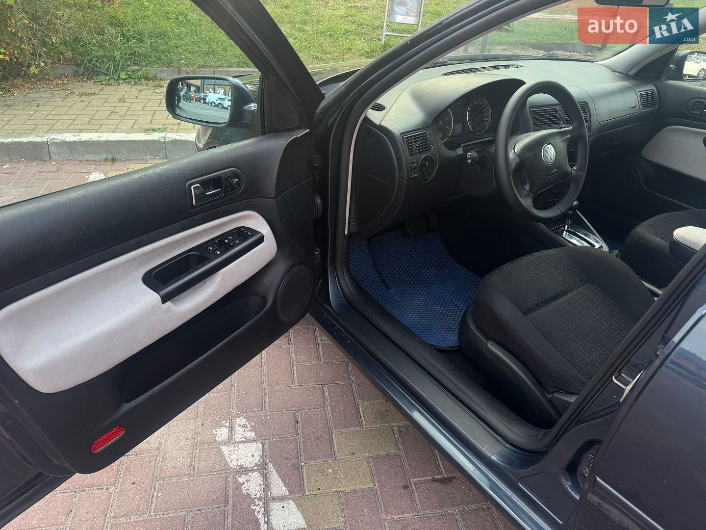 Volkswagen Golf 2004 VIN WVWZZZ1JZ5W012617 фото оголошення 8 з 22