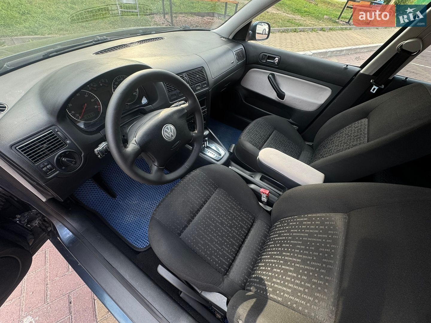 Volkswagen Golf 2004 VIN WVWZZZ1JZ5W012617 фото оголошення 11 з 22