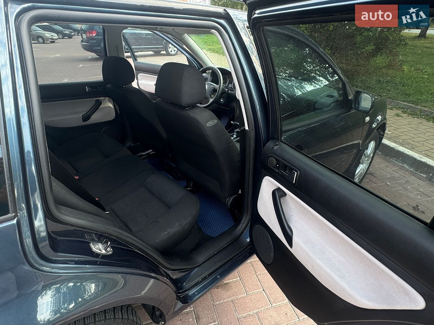 Volkswagen Golf 2004 VIN WVWZZZ1JZ5W012617 фото оголошення 17 з 22