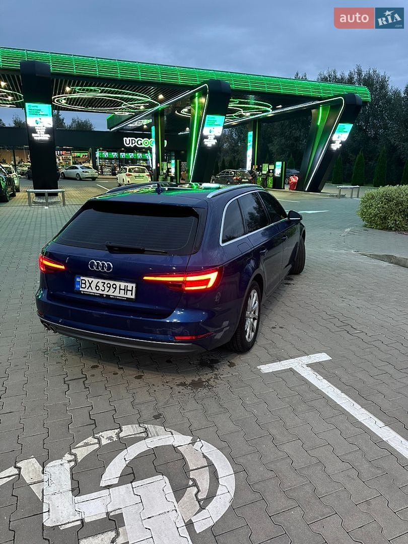 Audi A4 2018 VIN WAUZZZF44JA136460 фото оголошення 6 з 28