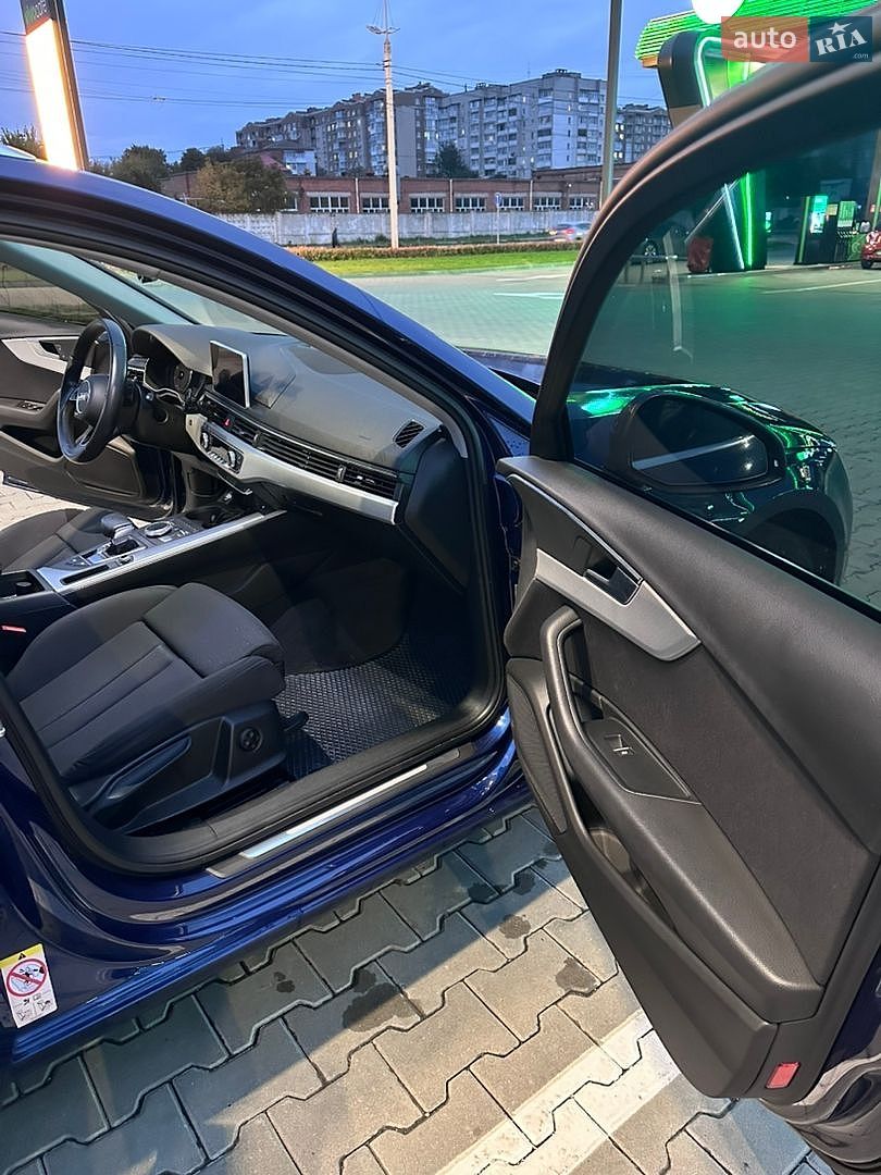 Audi A4 2018 VIN WAUZZZF44JA136460 фото оголошення 11 з 28
