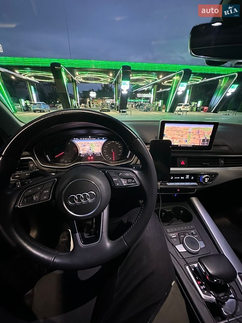 Audi A4 2018 VIN WAUZZZF44JA136460 фото оголошення 27 з 28