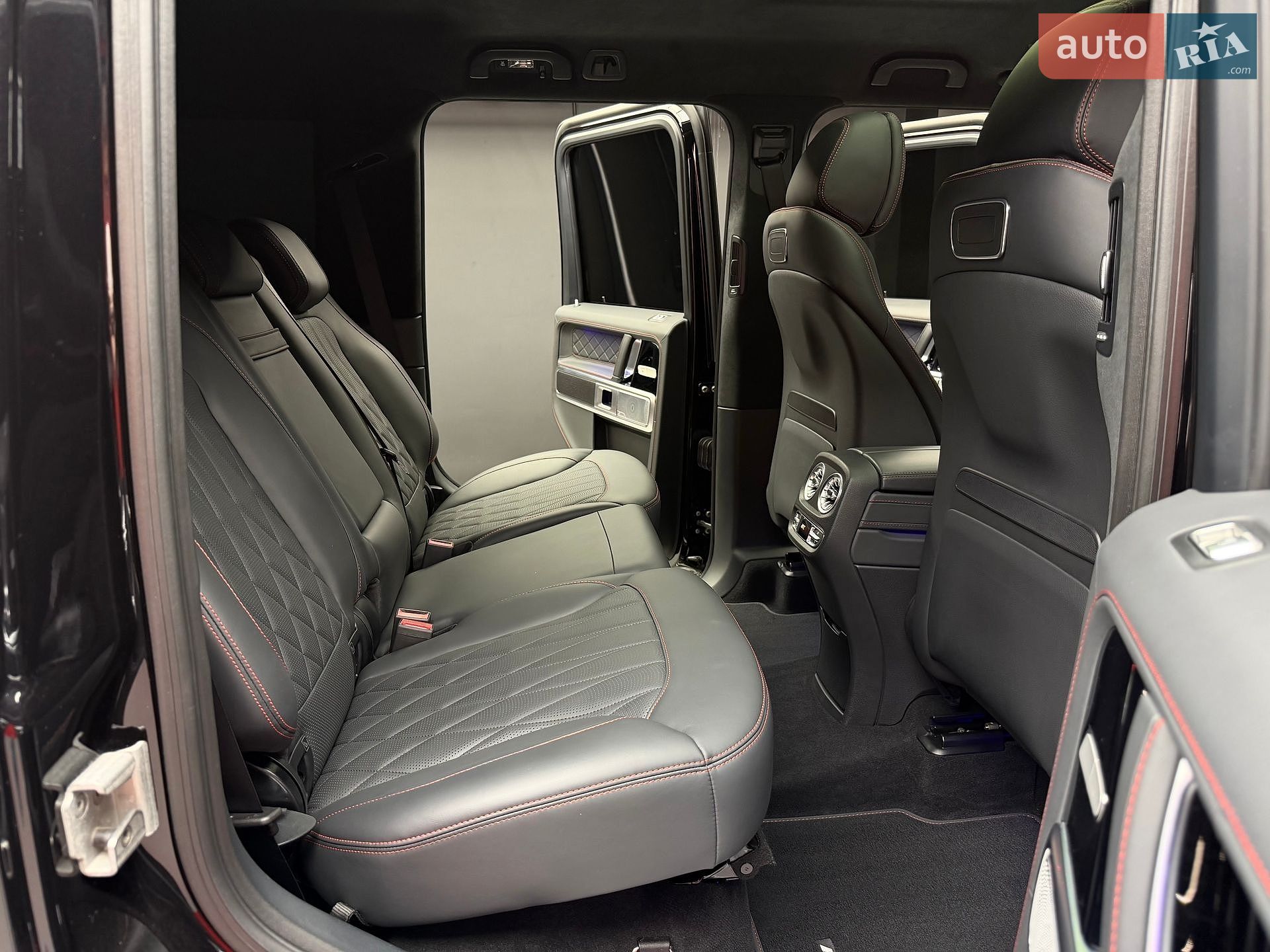 Mercedes-Benz G-Class 2023 VIN W1NYC5AJ5PX486331 фото оголошення 45 з 58