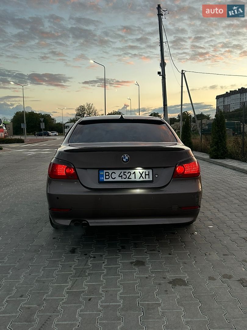 BMW 5 Series 2005 VIN WBANE31070B948825 фото оголошення 4 з 18