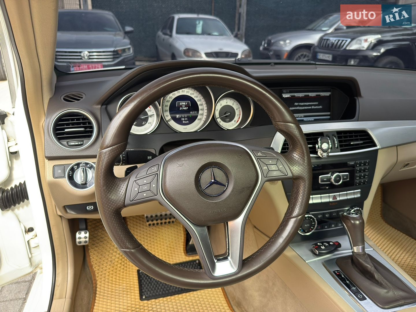 Mercedes-Benz C-Class 2012 VIN WDDGJ4HB7DG060904 фото оголошення 7 з 23