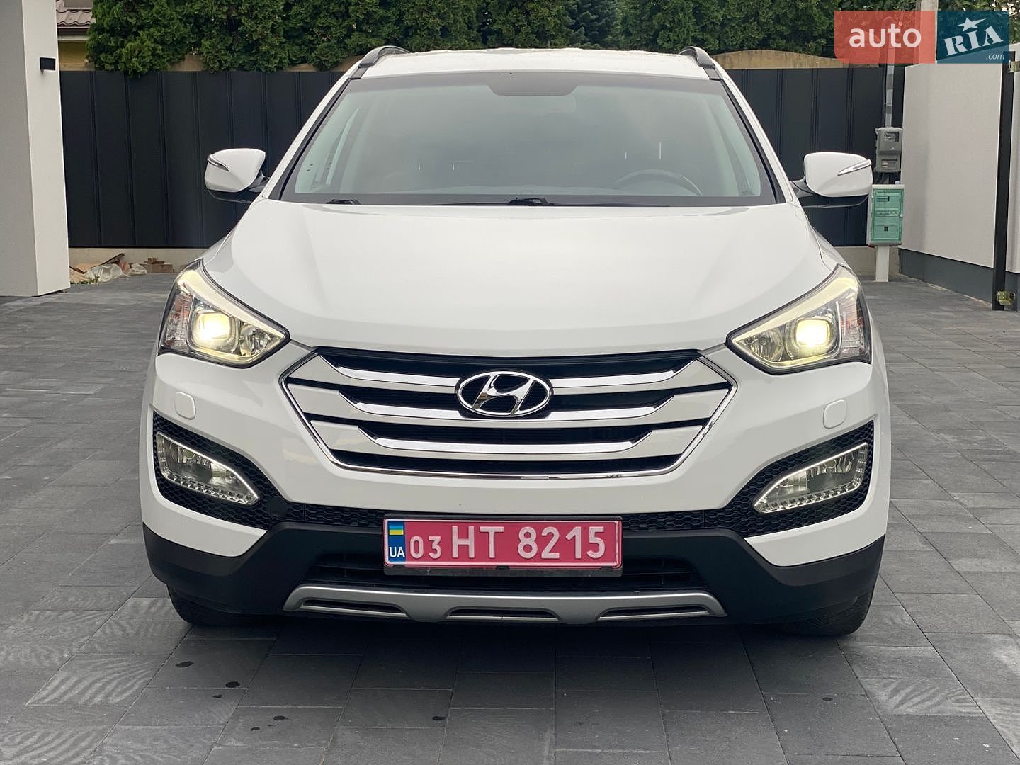 Hyundai Santa FE 2013 VIN KMHSU81XCDU125372 фото оголошення 2 з 22
