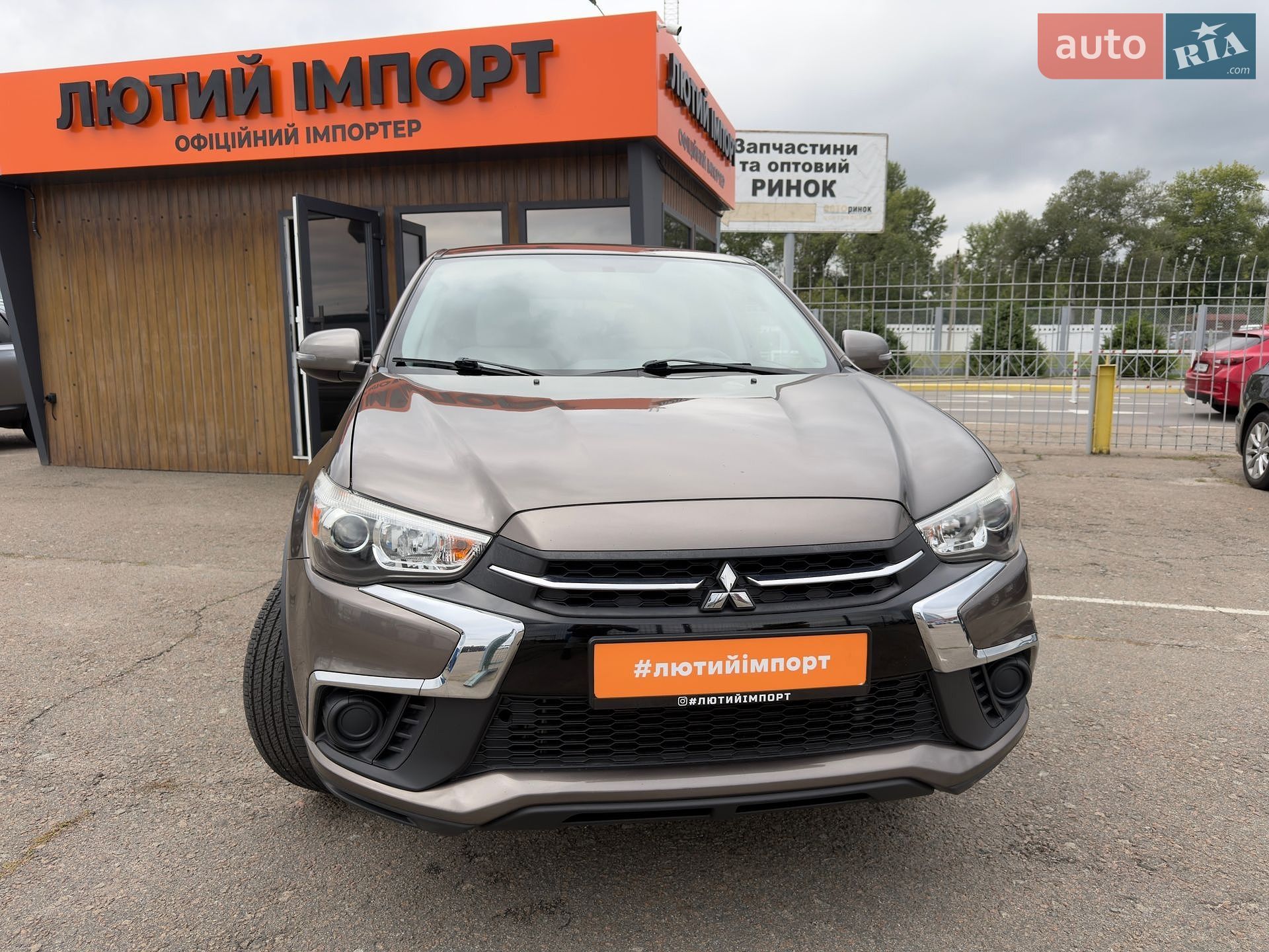 Mitsubishi Outlander Sport 2018 VIN JA4AP3AU7JU017420 фото оголошення 7 з 50