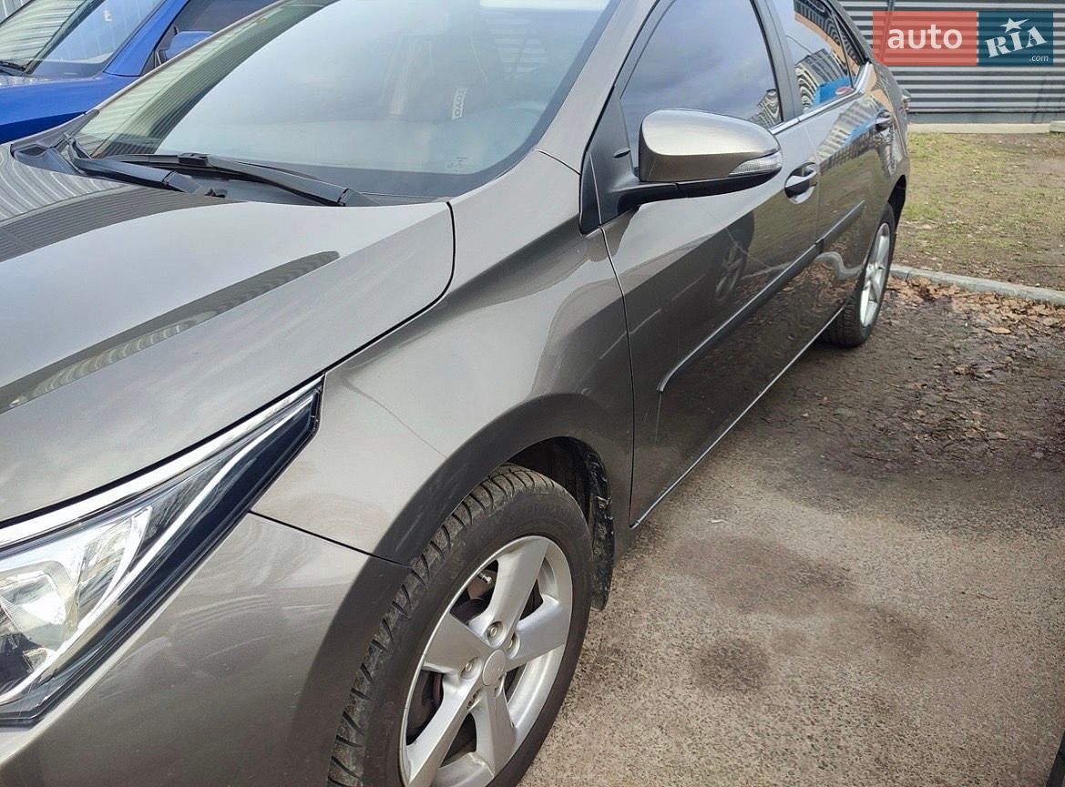 Toyota Corolla 2017 VIN NMTBB0JEX0R205513 фото оголошення 10 з 14