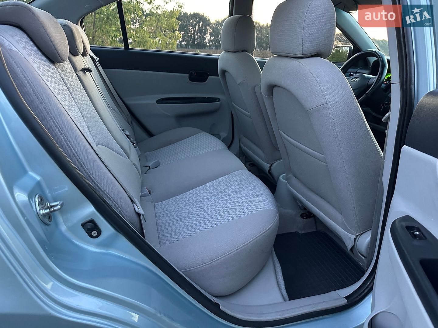 Hyundai Accent 2008 VIN NLHCM41AP8Z128430 фото оголошення 28 з 44