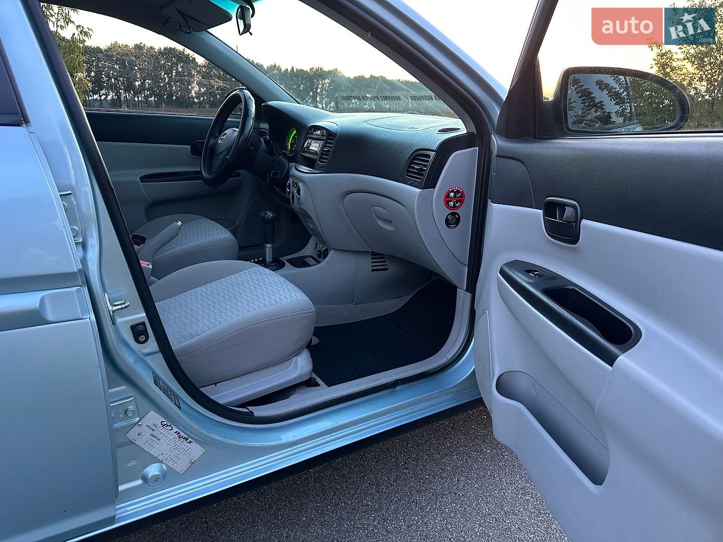 Hyundai Accent 2008 VIN NLHCM41AP8Z128430 фото оголошення 31 з 44