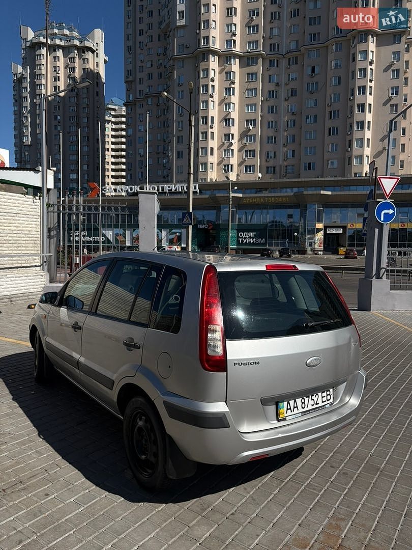 Ford Fusion 2007 VIN WF0UXXGAJU7Y08372 фото оголошення 5 з 36