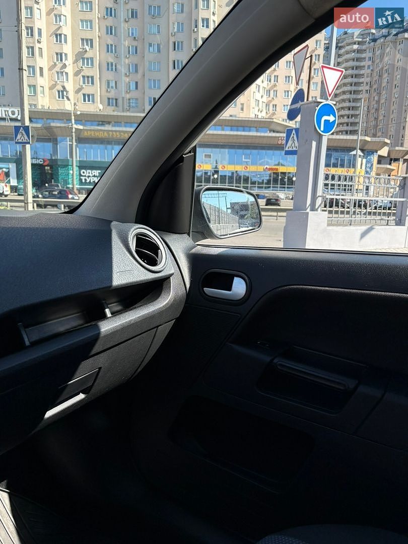 Ford Fusion 2007 VIN WF0UXXGAJU7Y08372 фото оголошення 21 з 36