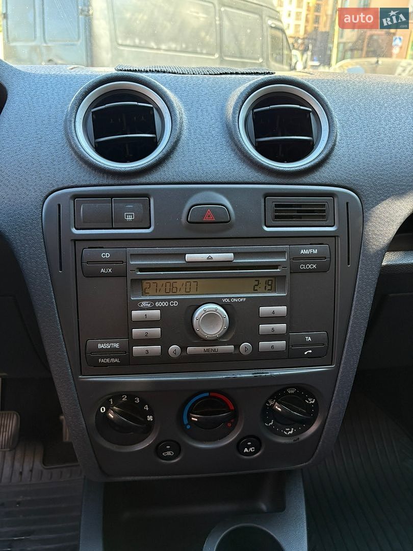 Ford Fusion 2007 VIN WF0UXXGAJU7Y08372 фото оголошення 25 з 36