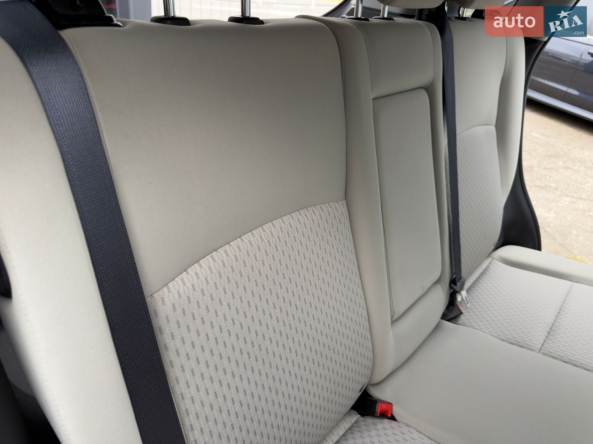 Mitsubishi Outlander Sport 2018 VIN JA4AP3AU7JU017420 фото оголошення 24 з 50